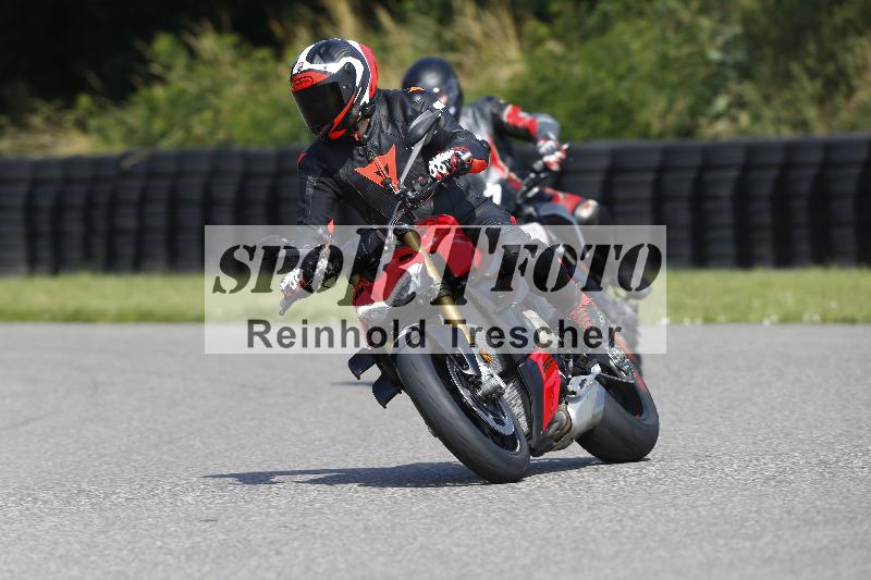 /Archiv-2025/26 11.06.2025 Peter Studer have fun ADR/Gruppe blau/91